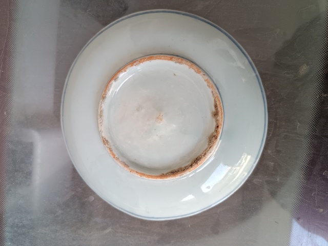 古玩陶瓷青花花卉紋盤真品鑒賞圖