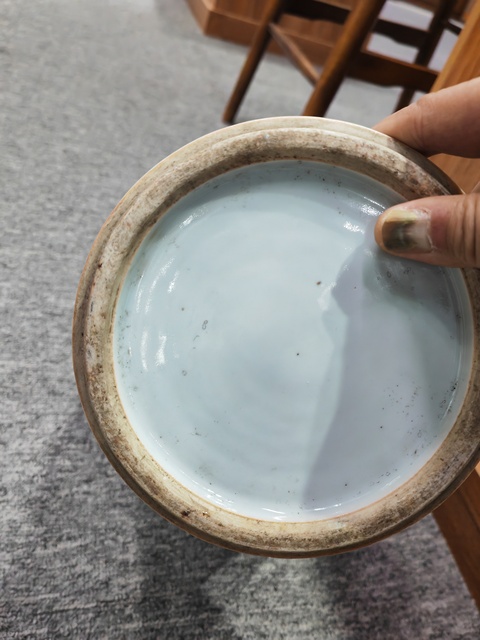 古玩陶瓷五彩人物故事紋撇口瓶，平臺(tái)不讓估價(jià)真品鑒賞圖