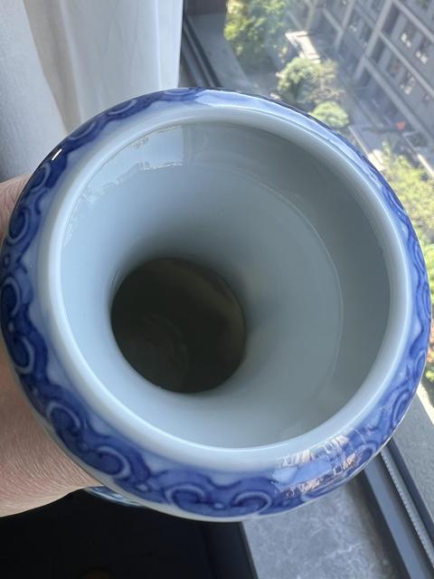古玩陶瓷青花人物故事紋洗口瓶真品鑒賞圖