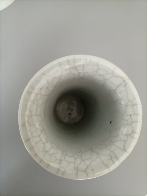 古玩陶瓷青花花觚真品鑒賞圖