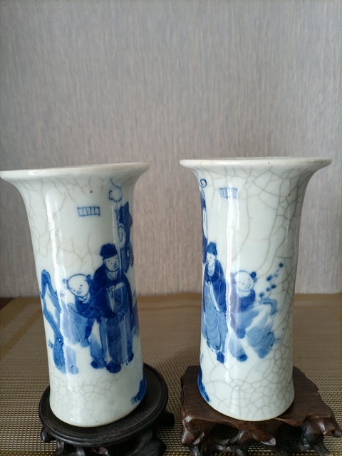 古玩陶瓷青花花觚真品鑒賞圖