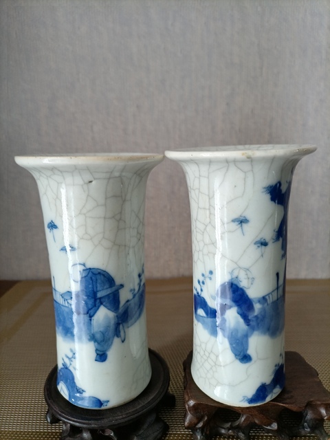 古玩陶瓷青花花觚真品鑒賞圖