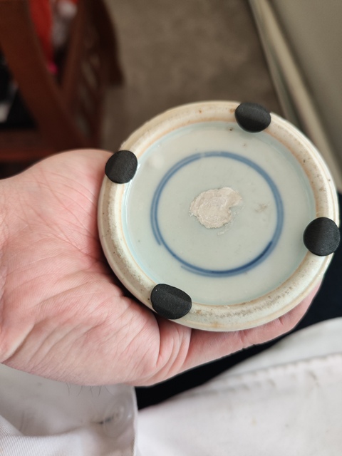 古玩陶瓷五彩觀音瓶真品鑒賞圖