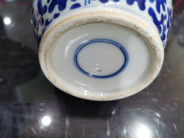 古玩陶瓷青花鸞鳳和鳴紋長頸瓶真品鑒賞圖