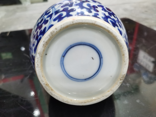 古玩陶瓷青花鸞鳳和鳴紋長頸瓶真品鑒賞圖