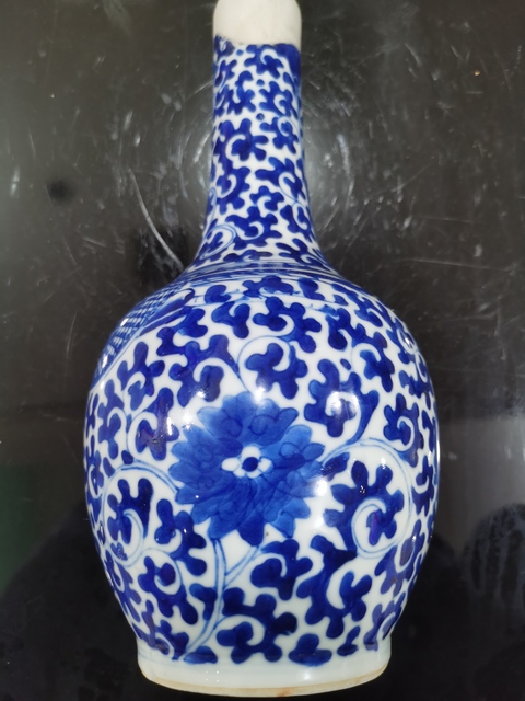 古玩陶瓷青花鸞鳳和鳴紋長頸瓶真品鑒賞圖