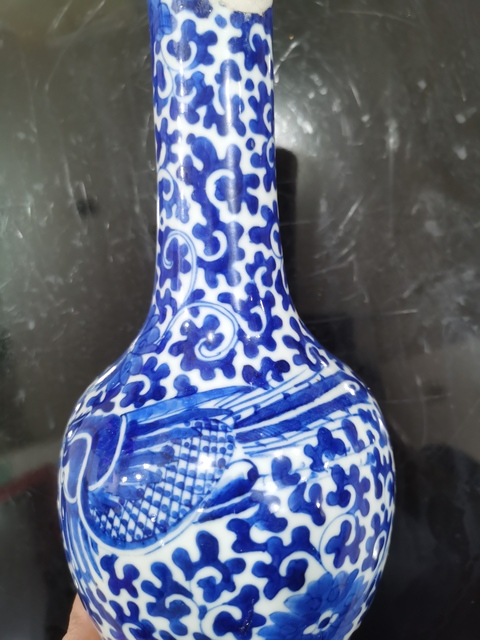 古玩陶瓷青花鸞鳳和鳴紋長頸瓶真品鑒賞圖
