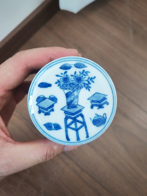 古玩陶瓷青花博古圖蓋缸真品鑒賞圖