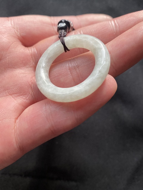 古玩玉器（一口價）清代天然翡翠雕“素紋環”1拍賣，當前價格200元