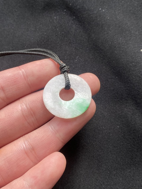 古玩玉器（虧本放漏）清代天然翡翠“平安扣”拍賣，當前價格800元