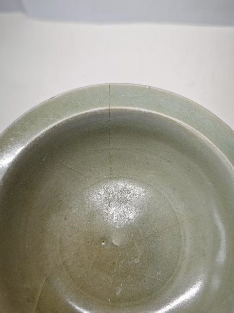 古玩陶瓷元龍泉青瓷刻仰蓮紋洗拍賣,當前價格2345元