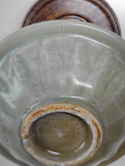 古玩陶瓷元龍泉青瓷刻仰蓮紋洗拍賣,當前價格2345元