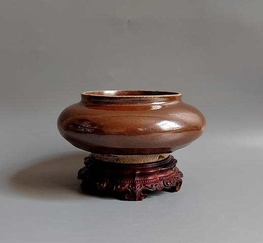 古玩陶瓷明代·紫金釉水洗真品鑒賞圖
