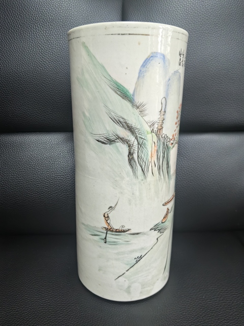 古玩陶瓷山水紋帽筒拍賣,當(dāng)前價(jià)格1200元