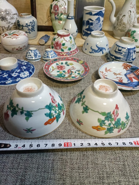 古玩陶瓷民國粉彩花卉紋折腰茶碗拍賣,當(dāng)前價格3888元