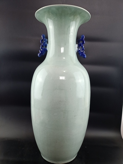 古玩陶瓷【清晚】豆青釉青花花鳥紋撇口瓶【傳世佳品】【頂級(jí)釉水】【尺寸碩大】【太漂亮了】拍賣,當(dāng)前價(jià)格0元