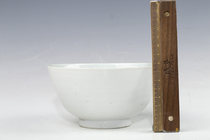 古玩陶瓷明晚·斗彩一鷺蓮科紋碗拍賣,當(dāng)前價(jià)格4500元