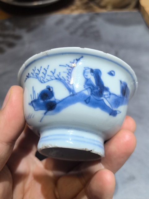 古玩陶瓷康熙漁家樂人物紋杯拍賣,當前價格0元
