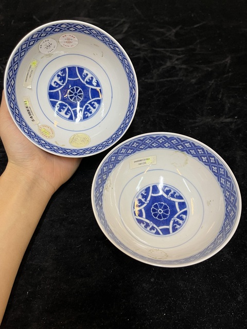 古玩陶瓷青花碗真品鑒賞圖