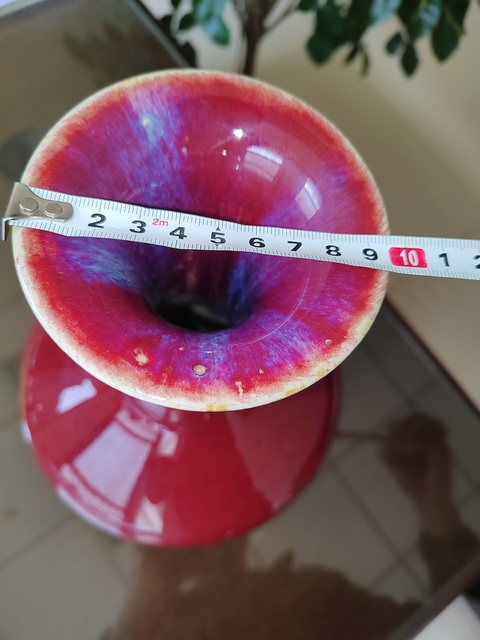 古玩陶瓷窯變紅釉長頸撇口瓶拍賣,當(dāng)前價格5800元