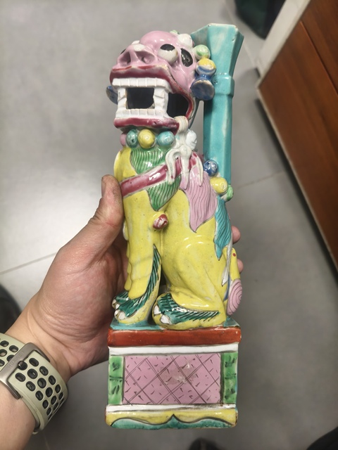 古玩陶瓷乾隆粉彩皇家黃釉獅子燭臺拍賣，當前價格1580元