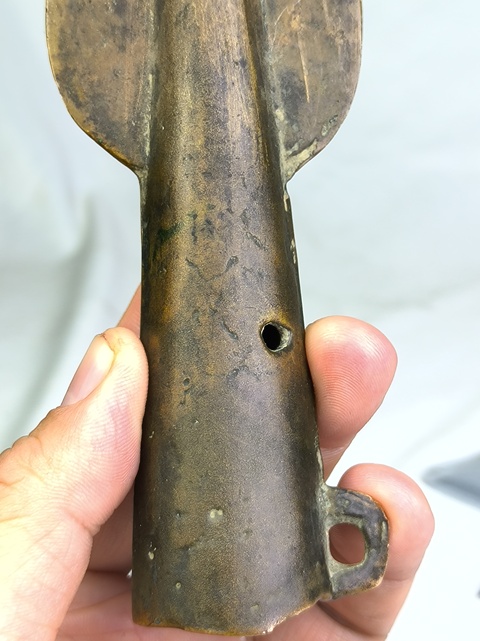 古玩銅器戰國矛頭真品鑒賞圖