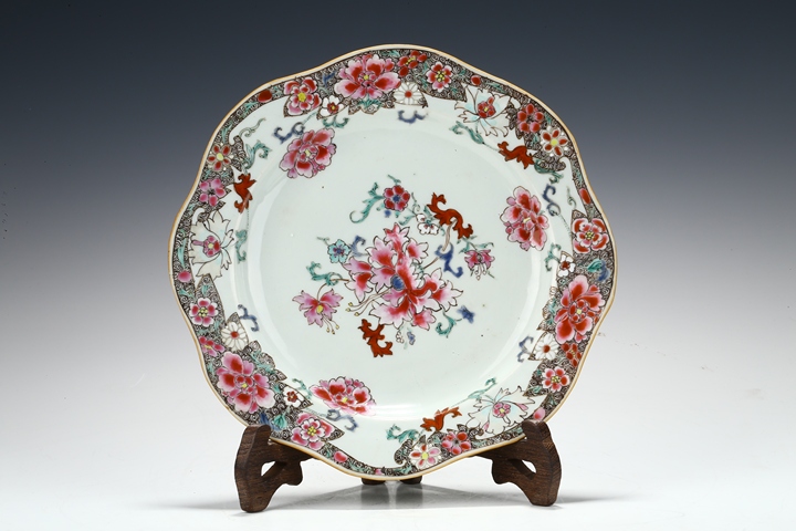 古玩陶瓷雍正·粉彩花卉紋花口盤真品鑒賞圖