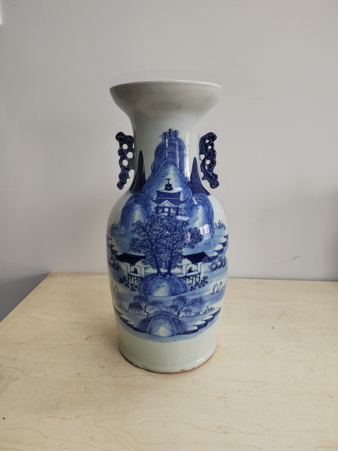 古玩陶瓷山水紋青花瓶拍賣,當前價格1400元