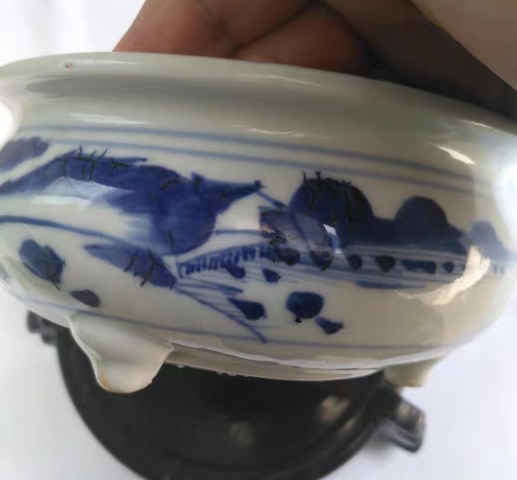 古玩陶瓷人物山水紋青花香爐真品鑒賞圖