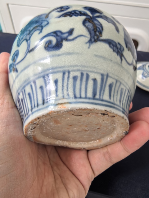 古玩陶瓷明宣德青花花卉紋蓋罐拍賣,當前價格4980元