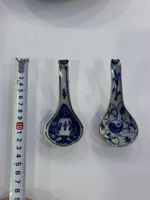 古玩陶瓷青花太極圖夔龍紋調羹勺子拍賣,當前價格868元