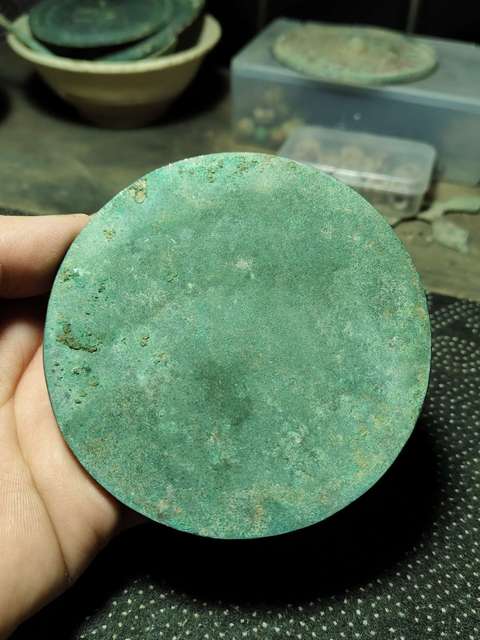 古玩銅器宋仿唐海獸葡萄紋銅鏡真品鑒賞圖