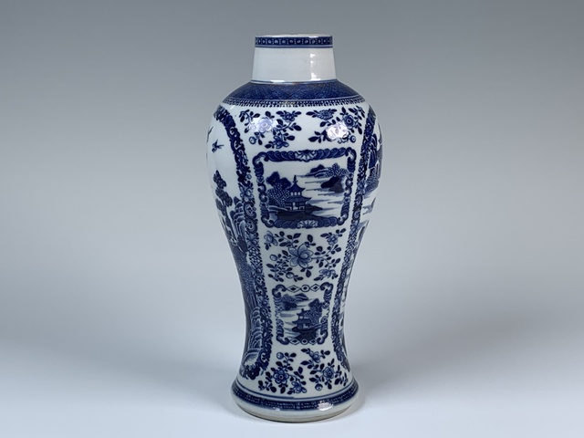 古玩陶瓷清乾隆·細路青花山水樓閣紋雞腿瓶真品鑒賞圖