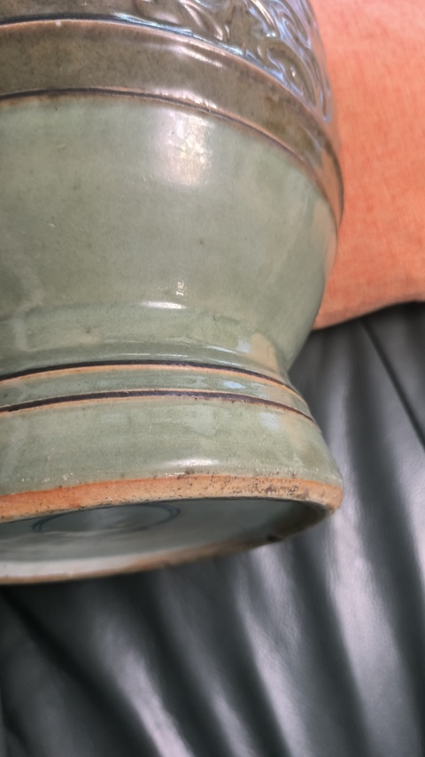 古玩陶瓷青釉弦紋試饕餮紋尊真品鑒賞圖