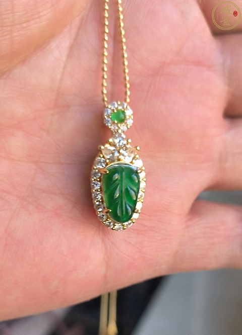 古玩玉器精品 鎦金鑲嵌帝王綠金枝玉葉翡翠吊墜 掛件（正冰種滿綠）拍賣，當前價格1980元