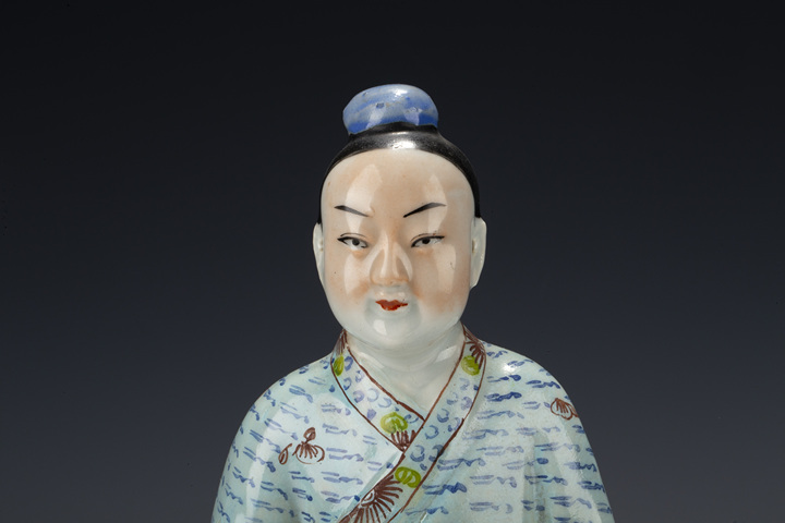 古玩陶瓷民國·粉彩韓湘子人物坐像拍賣,當前價格2188元