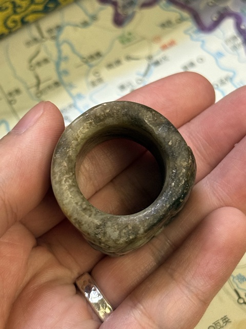 古玩玉器龍紋扳指真品鑒賞圖