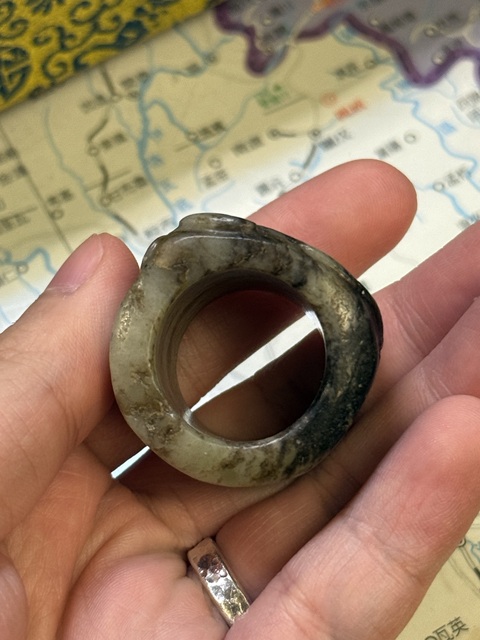 古玩玉器龍紋扳指真品鑒賞圖