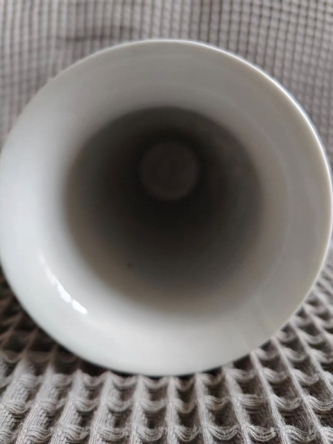 古玩陶瓷青花穿花龍紋箭筒真品鑒賞圖
