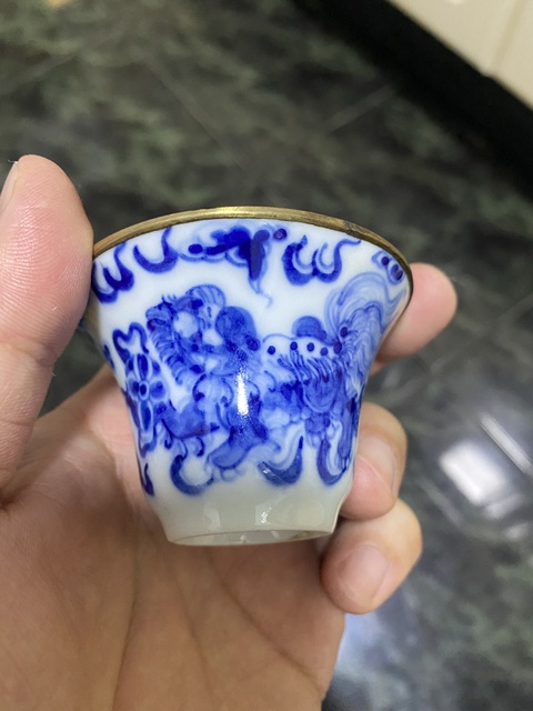 古玩陶瓷青花杯真品鑒賞圖