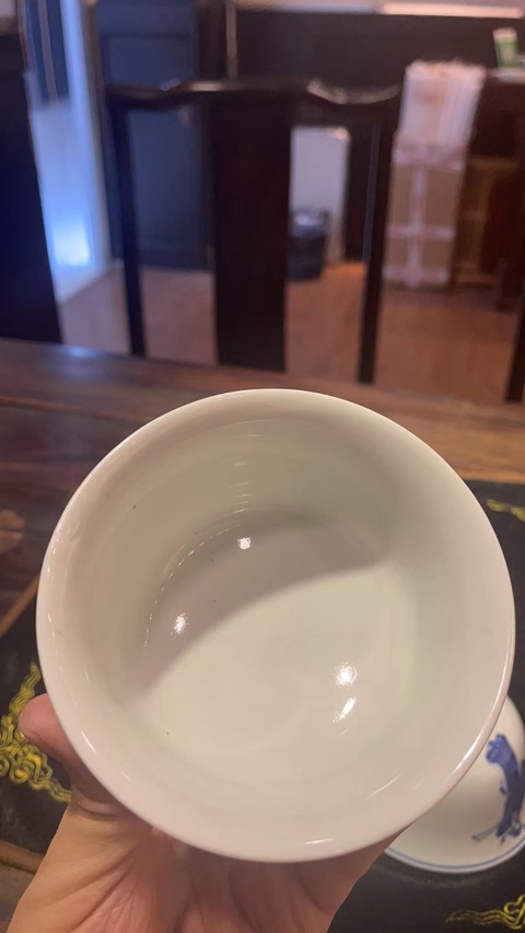 古玩陶瓷青花人物蓋碗真品鑒賞圖