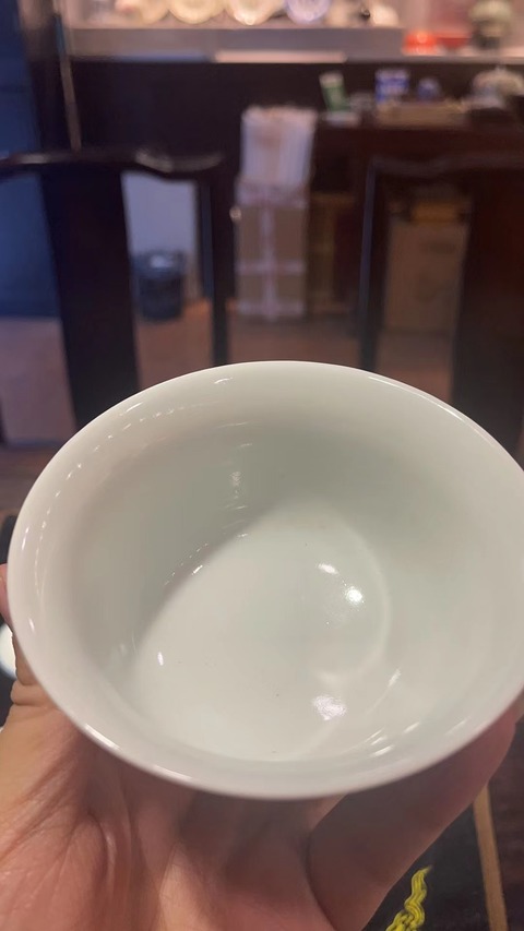 古玩陶瓷青花人物蓋碗真品鑒賞圖