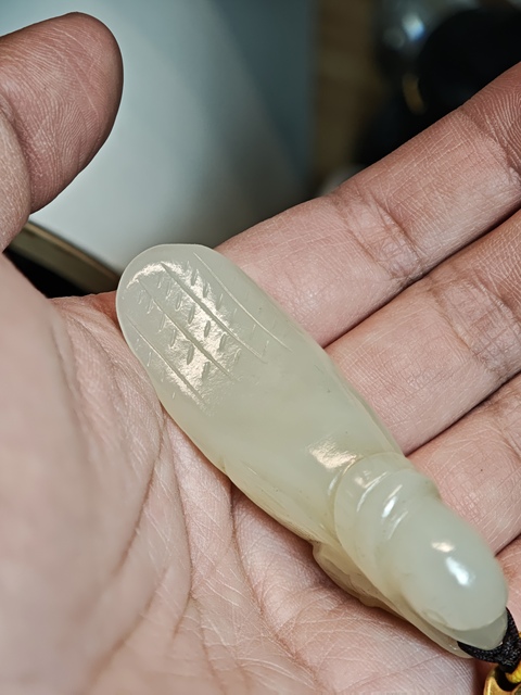 古玩玉器和田玉鳥真品鑒賞圖