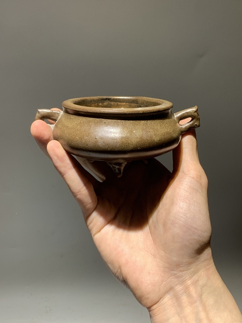 古玩陶瓷茶葉末爐真品鑒賞圖