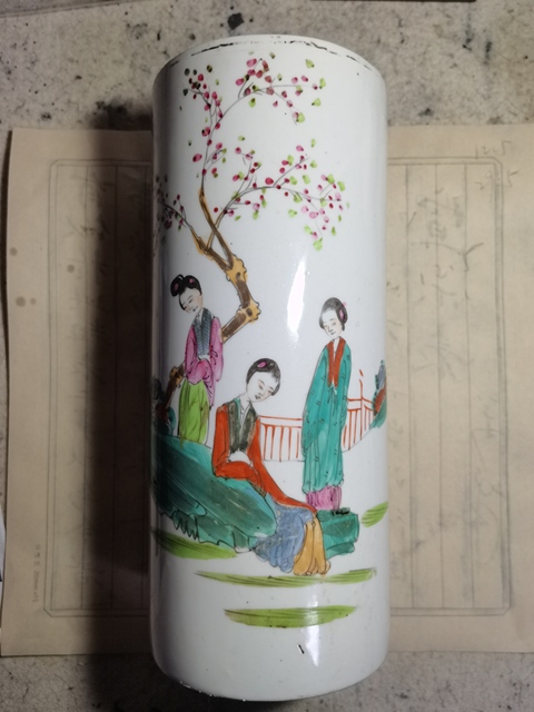 古玩陶瓷仕女紋粉彩帽筒拍賣，當前價格680元