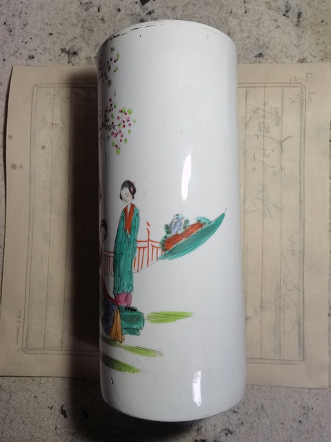 古玩陶瓷仕女紋粉彩帽筒拍賣，當前價格680元