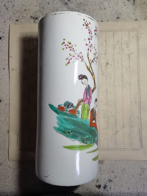 古玩陶瓷仕女紋粉彩帽筒拍賣，當前價格680元