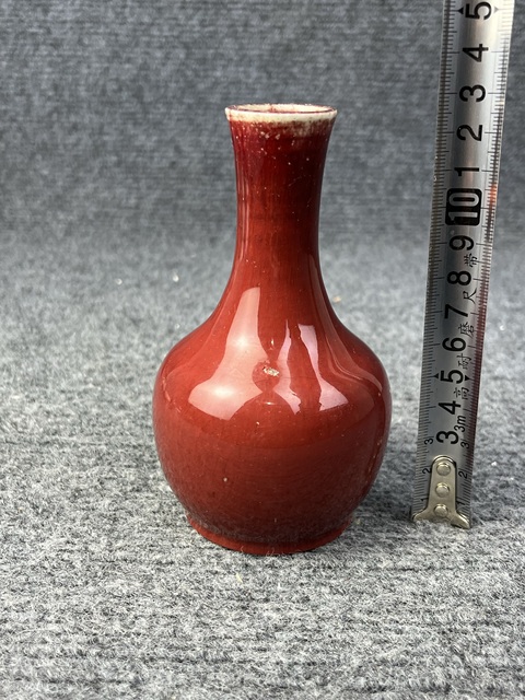 古玩陶瓷窯變紅釉賞瓶拍賣，當前價格9888元