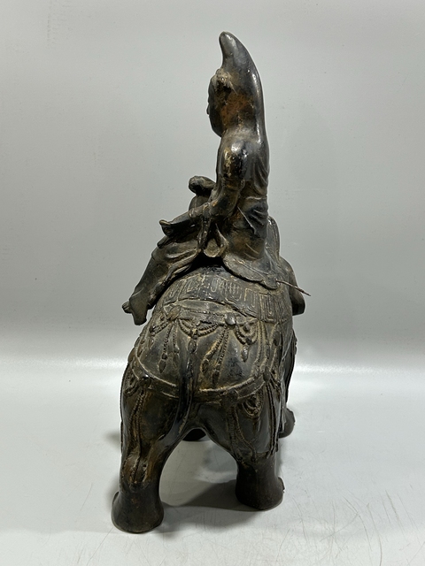 古玩雜項普賢菩薩拍賣,當前價格4999元