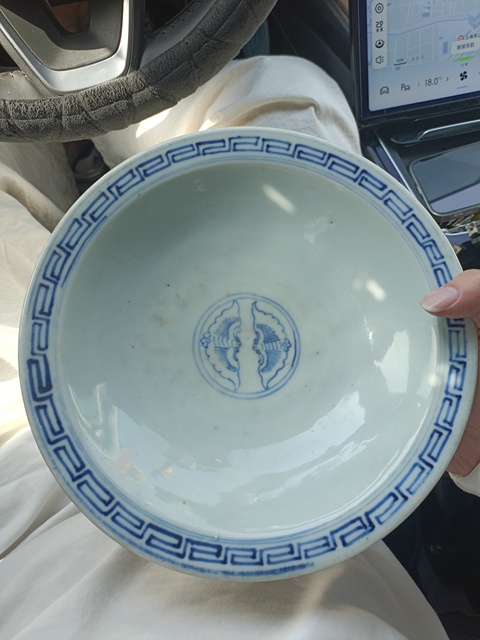 古玩陶瓷清中期嘉道青花花卉紋折沿碗拍賣,當前價格3888元
